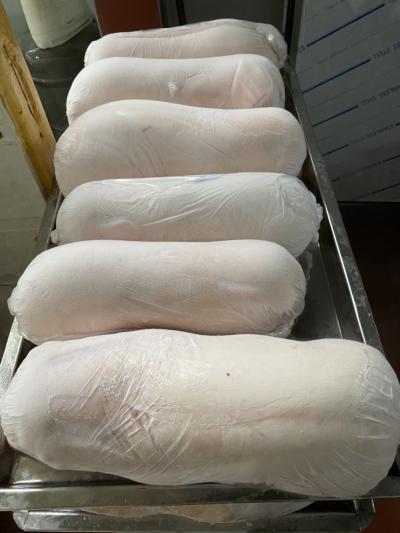 Heo sữa đông lạnh 3 – 3.8kg