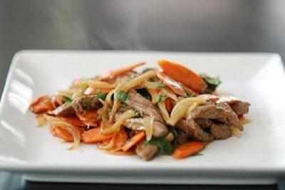 Thịt gà xào gì ngon nhất? Các món ăn ngon từ thịt gà xào